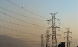 Dicle Elektrik, borcunu ödemeyen çiftçilerin elektriğinin kesileceğini bildirdi