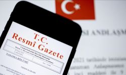 Resmî Gazete'de yayımlanan kararla Ayasofya Diyanet'e devredildi