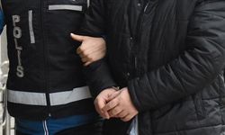 Hakkari'de otomobilde 28 kilo 200 gram uyuşturucu ele geçirildi: Kamu görevlisi tutuklandı