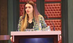 İrem Bayram’dan Halil İbrahim Güray’a tebrik mesajı