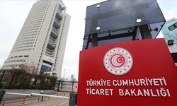 Ticaret Bakanlığı'ndan servis ücreti uyarısı: "Tahsil eden işletmelere ceza uygulanacak"