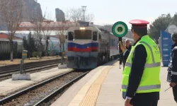 Van-Tahran tren seferleri durduruldu: Sınırda savaş sessizliği