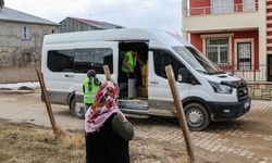 Ramazan’da dayanışma: Van’da 1500 aileye erzak ve kıyafet desteği