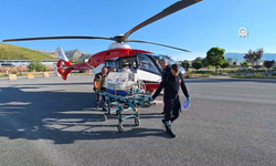 Van'da yenidoğan bebek için zamanla yarış! Ambulans helikopterle Tatvan’a sevk edildi