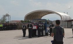 Van'da hayatını kaybeden Uzman Çavuş Samet Karabulut son yolculuğuna uğurlandı