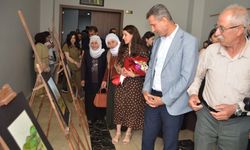 Muş'ta işitme engelli öğrencinin eserleri sergilendi
