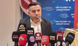 Erol Temel'den sert açıklama! "Vanspor’a hizmet, lafla değil icraatla olur"
