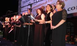10. Uluslararası Türk Müziği Korolar Festivali Van'da büyük ilgi gördü