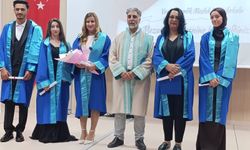 Van’lı Nurten Sağlam’ın başarı hikayesi: Önce çocuklarını okuttu, en küçük kızı ile üniversiteyi bitirdi