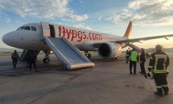 Ankara-İzmir uçağında korku dolu anlar! Yolcular tahliye edildi