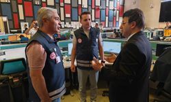 Van Milletvekili Türkmenoğlu 112 Acil Çağrı Merkezi'ni ziyaret etti