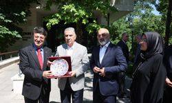 Kayhan Türkmenoğlu'ndan, Türkiye-İran ilişkilerinde yeni dönem mesajı