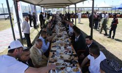Van'da Dünya Kahvaltı Günü etkinliği: Binler aynı sofrada buluştu
