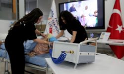 Vanlı genç mucitlerin büyük başarısı: Diyabet yaralarına umut olan cihaz Avrupa’da birinci oldu!