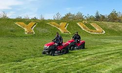 Van YYÜ kampüsünü ağaçlandırma çalışmaları sürüyor