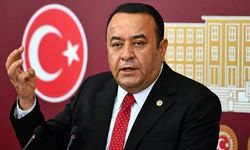 CHP’li Adnan Beker partisinden istifa etti