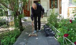 84 yaşındaki usta, eski oyuncakları geleceğe aktarıyor