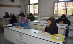 Muşlu teyzelerin okuma yazma heyecanı