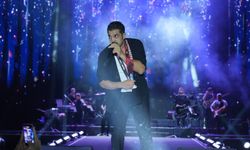 Bayhan, Van'da festival coşkusuna final yaptı
