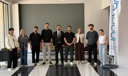 Van YYÜ'lü Brendly takımı Türkiye birincisi oldu