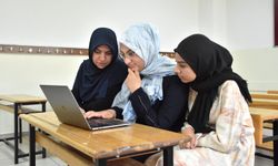 Vanlı Meryem LGS’de 500 tam puan aldı: Hedefi Kartal Anadolu İmam Hatip Lisesi