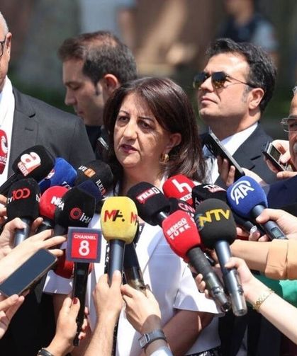 DEM Parti heyeti İmralı Adası'na hareket etti