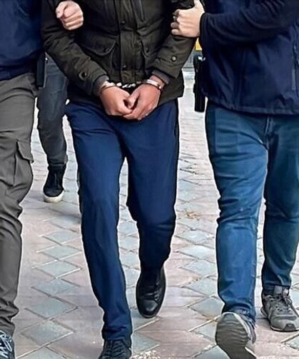 Diyarbakır'da 9,1 ton toz esrar elde edilebilecek kenevir ele geçirildi