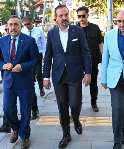 AK Parti’li Zorlu Van’da çözüm sürecini konuştu