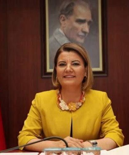 Tutuklanan İzmit Belediye Başkanı Fatma Kaplan Hürriyet görevden alındı