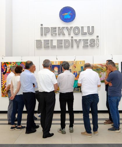 "Gelenekten Günümüze Sanat" Sergisi İpekyolu'nda kapılarını açtı