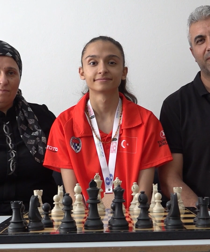 Mardinli satranç sporcusu Tuana'nın hedefi dünya şampiyonluğu