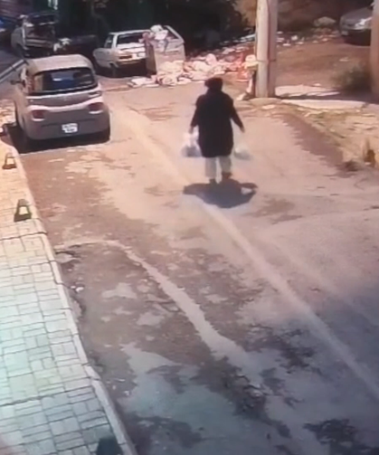 Arkadaşı 400 bin lira emanet etti, eşi yanlışlıkla çöpe attı