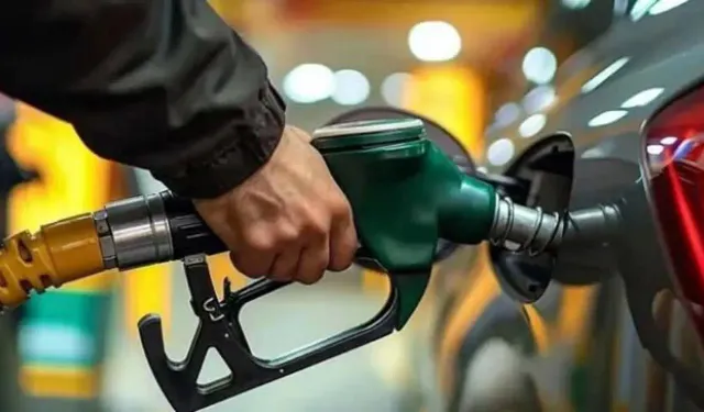 Motorine bir zam daha: Litre fiyatı bu gece 3 TL artacak