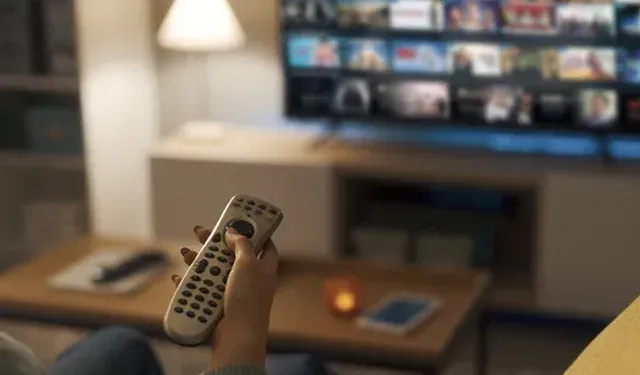 RTÜK Medyametre Araştırması: 65 yaş üstü günlük TV izleme süresi 5 saat 16 dakika