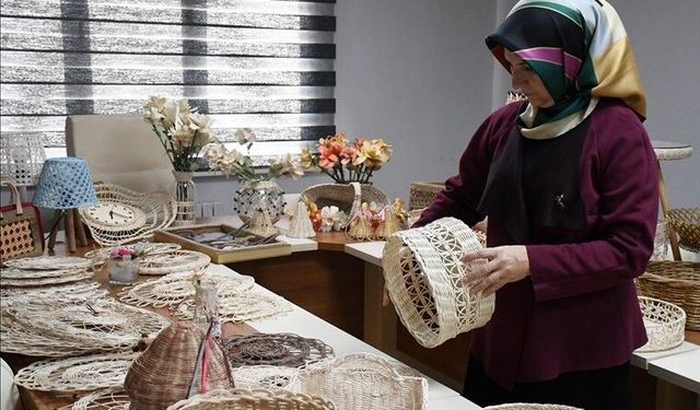 Hasır dokuma geleneğini yaşatan ustanın 40 yıllık emek yolculuğu