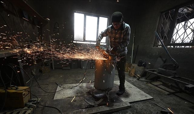 Mengen sobasıyla 35 yıldır evleri ısıtıyor