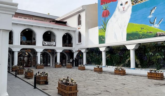 Van’da geleneksel zanaatların son temsilcileri ziyaretçilerini bekliyor