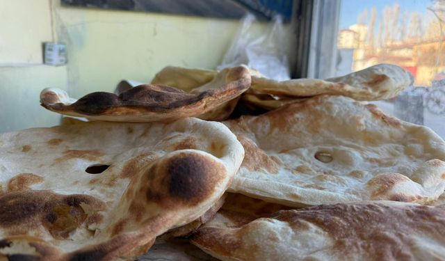 Van’da tandır ekmeği geleneği: Hijyen ve kalite ön planda