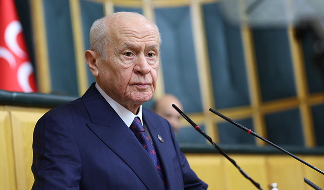 Bahçeli'den Özgür Özel'e çağrı: Ateşe körükle gitmek yerine sağduyuyla hareket edilmeli