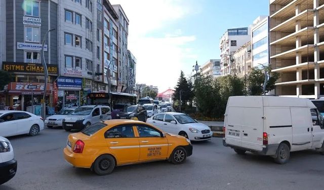 Emniyet, üniversite sınavı öncesi sürücüleri uyardı