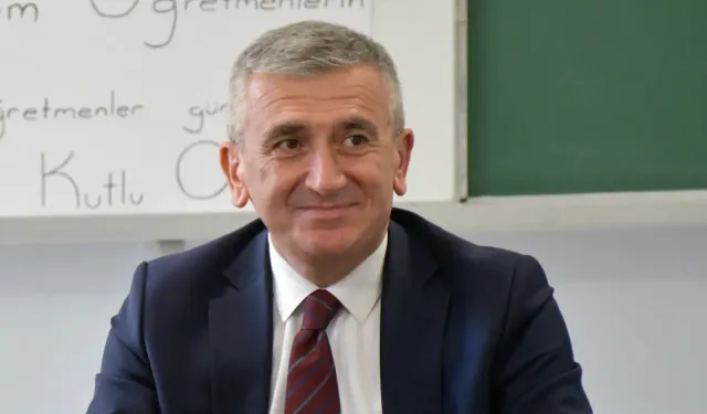 Akçakoca Belediye Başkanı Fikret Albayrak görevden uzaklaştırıldı