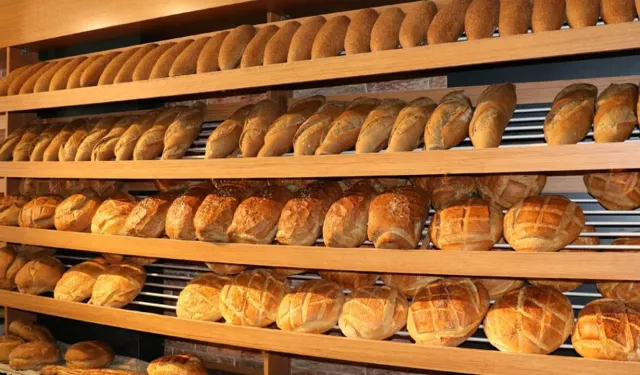 Bayramın ikinci gününde Van’da ekmek nöbeti