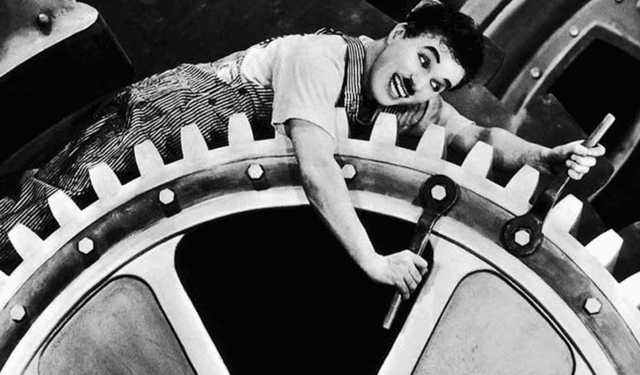 Makine çağında insanlığın sessiz isyanı: Charlie Chaplin’den "Modern Zamanlar"