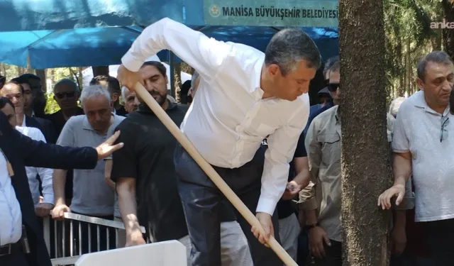Özgür Özel’in amcası Necati Özel son yolculuğuna uğurlandı