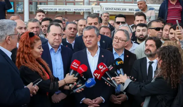 Özgür Özel’den yeni parti iddialarına yanıt