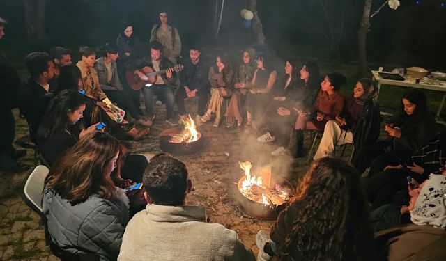 Van’da kültürler arası sanat şöleni: Raku tekniğiyle Hıdırellez etkinliği