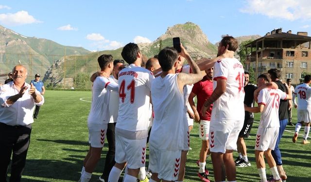 Hakkari Zap Spor adını finale yazdırdı