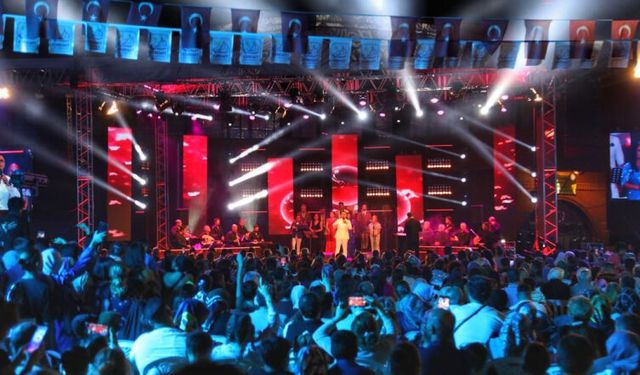 Van'da ücretsiz konser! Festival koroları ve TRT sanatçıları aynı sahnede