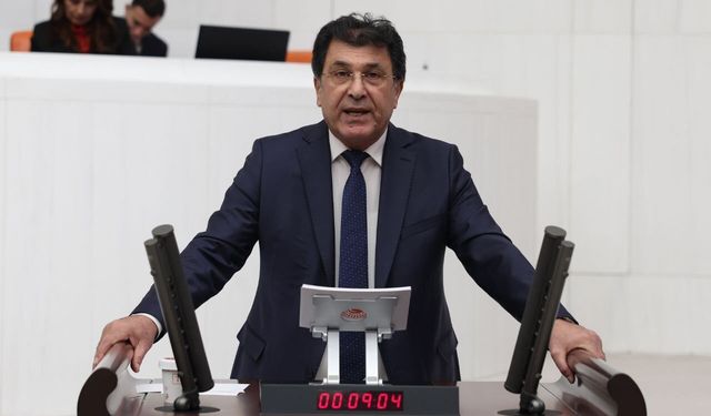 Van Milletvekili Dindar, Van ve Bahçesaray belediyelerindeki kayyım uygulamalarını Meclis’e taşıdı
