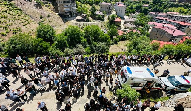 Hakkari Şemdinli’de silahlı saldırı: Aynı aileden 4 kişi hayatını kaybetti